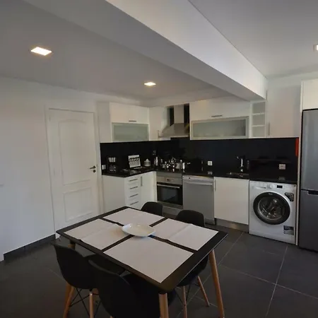 Fantastic 3 Bedroom In Prime Area Of ​​funchal.